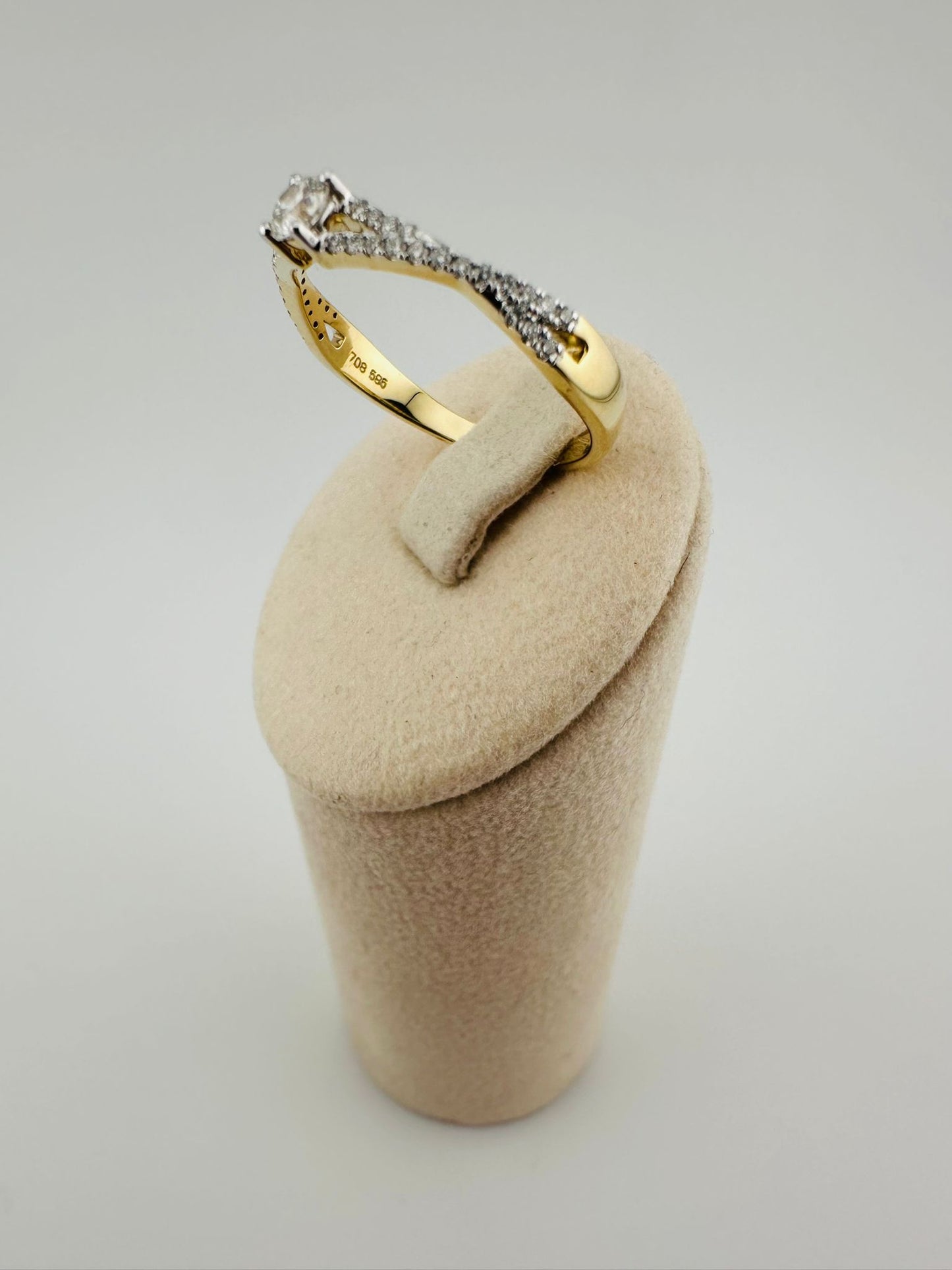 Verlobungsring 585/- Brillant 0,32 ct.