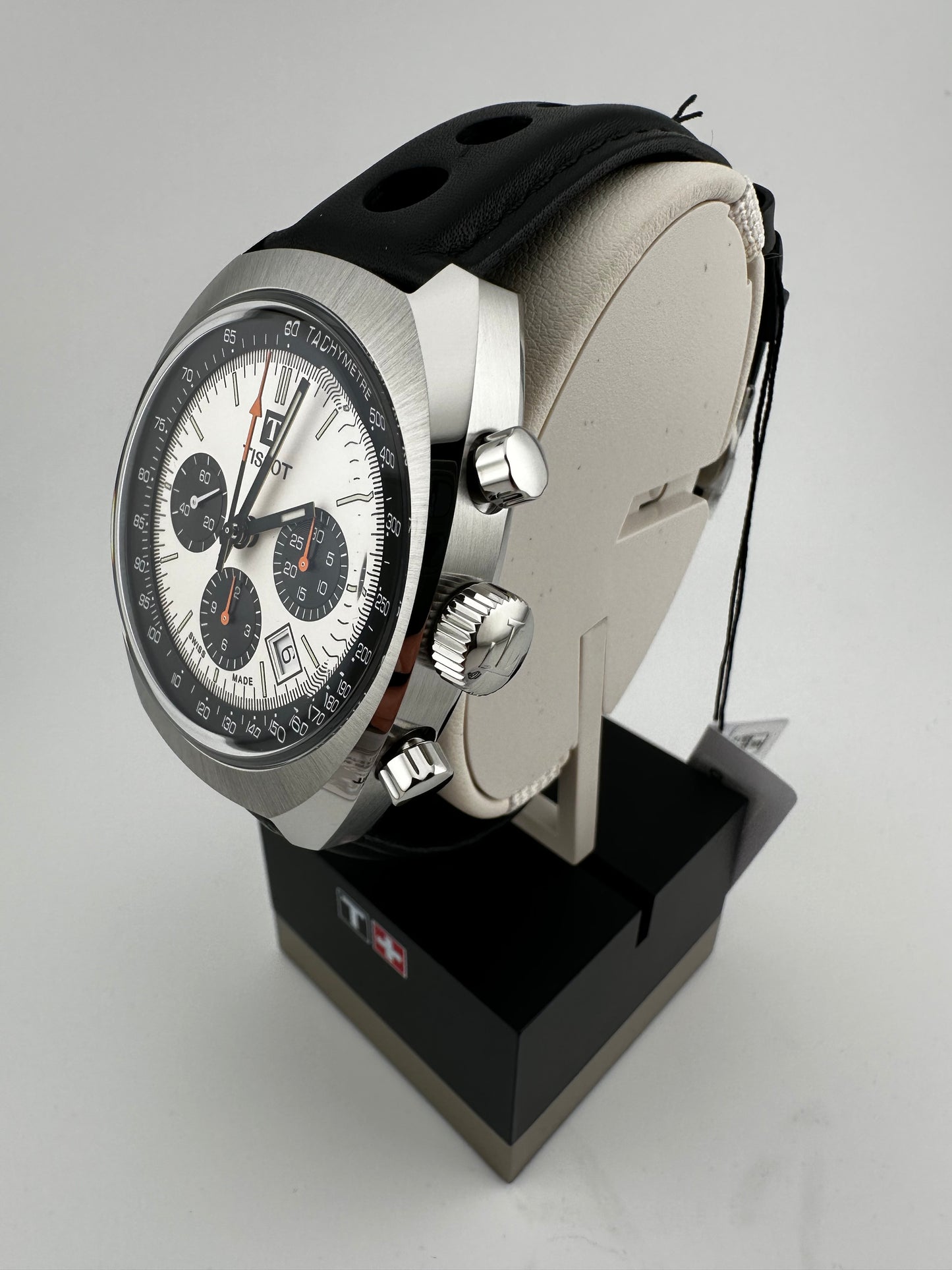 Tissot Heritage Chronograph T124.427.16.031.00 ungetragen