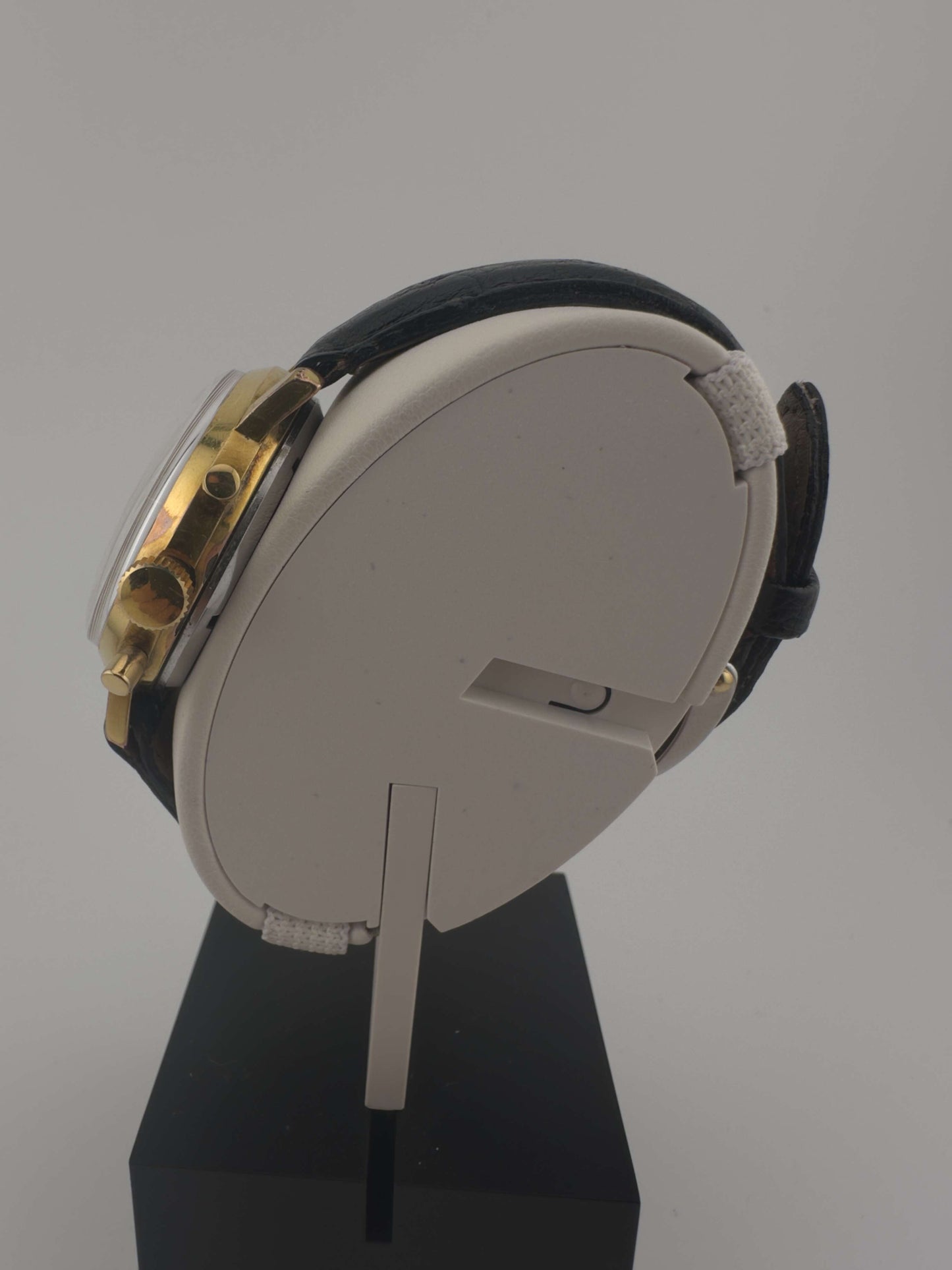 BWC Chronograph Incabloc Handaufzug vergoldet
