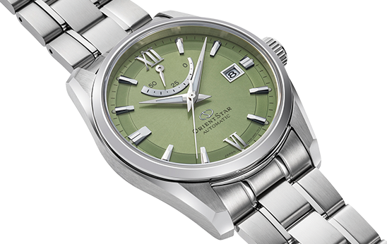Orient Star Contemporary Date