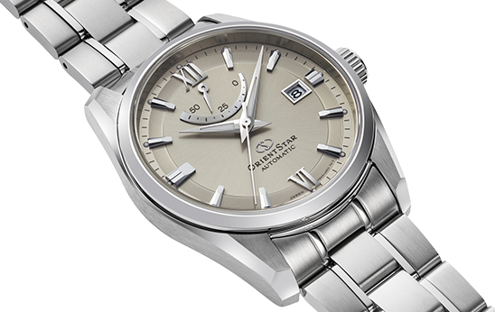 Orient Star Contemporary Date