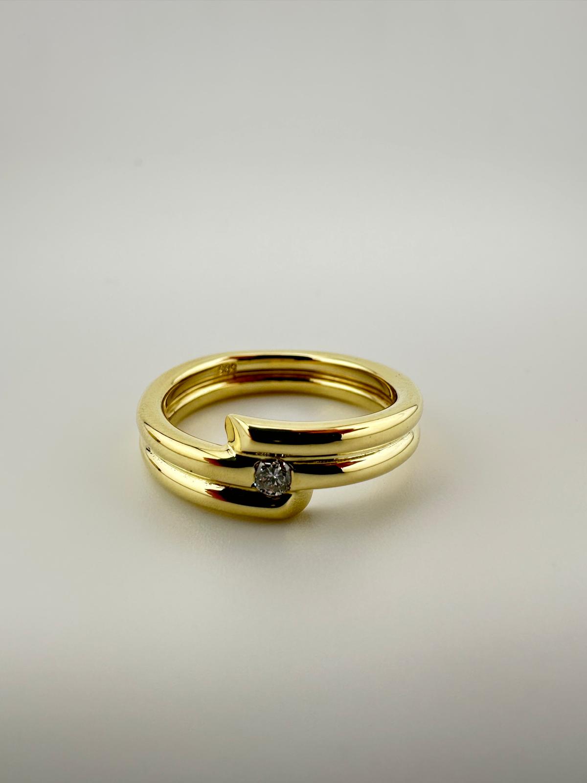 Goldring 585/- Gr. 56 7,10g mit 0,08ct Brillant