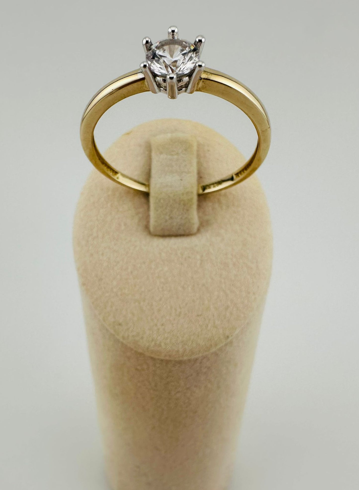 Verlobungsring 333/- Zirkonia