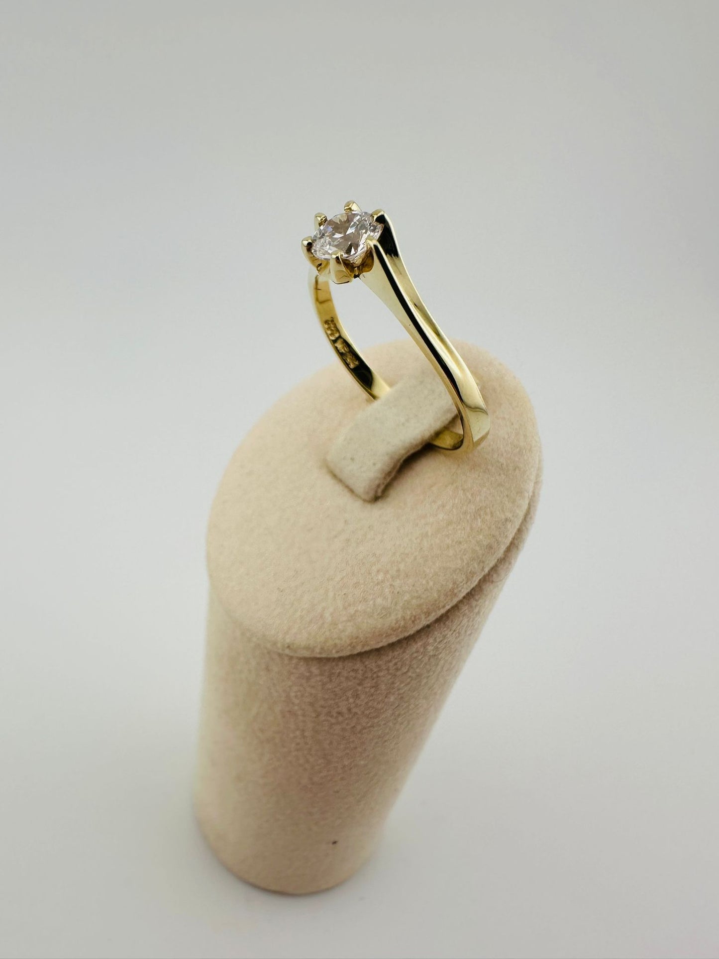 Verlobungsring 333/- Zirkonia