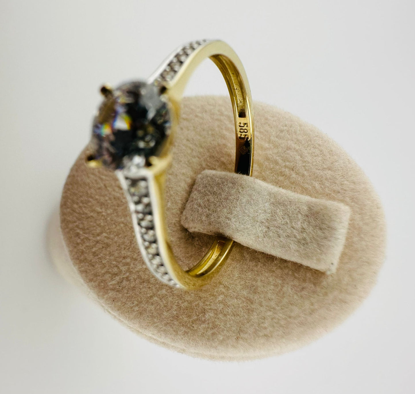 Verlobungsring  585/- Zirkonia